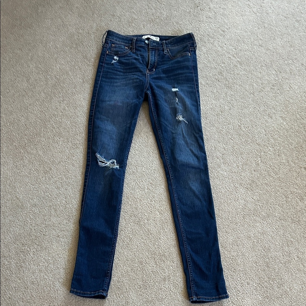 Size 1R Hollister skinny jean